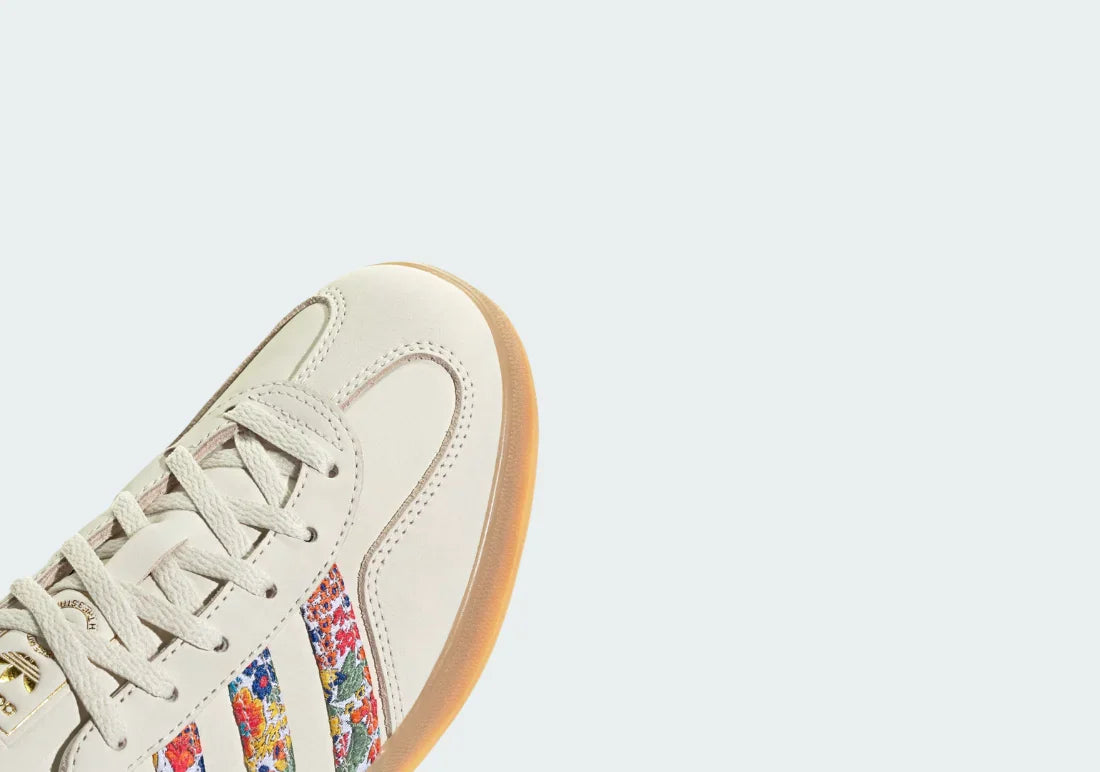 Samba OG Libery London Edition Off White / Gold Metallic / Gum